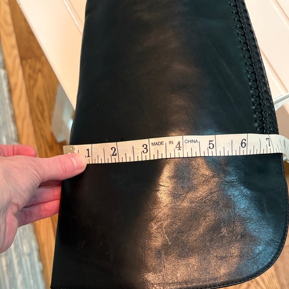 Elegant Black Knee-High Women's Boots - Picture 11 of 14